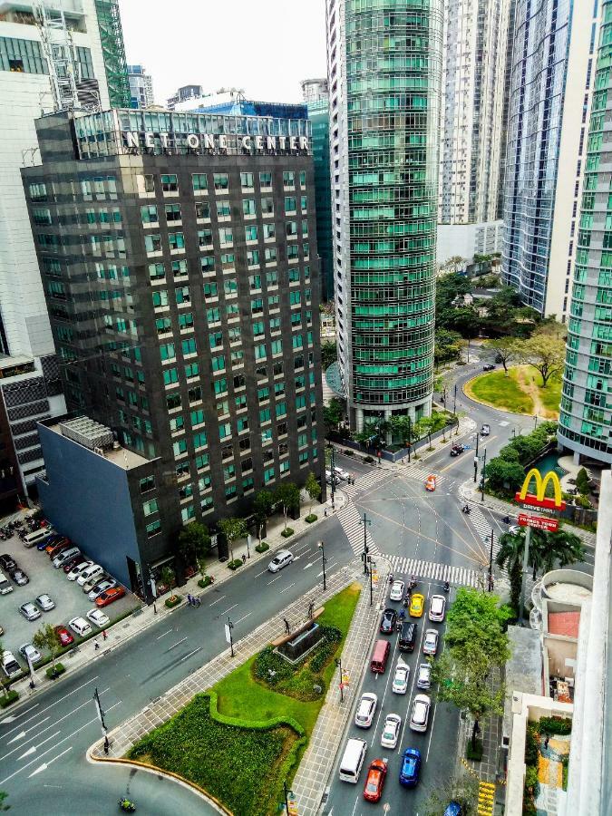 Forbes Area Bgc Taguig Manilaアパートメント エクステリア 写真