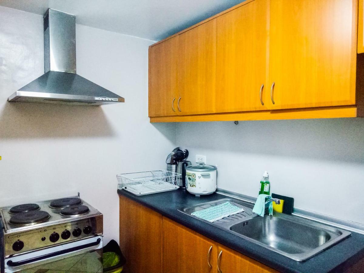 Forbes Area Bgc Taguig Manilaアパートメント エクステリア 写真