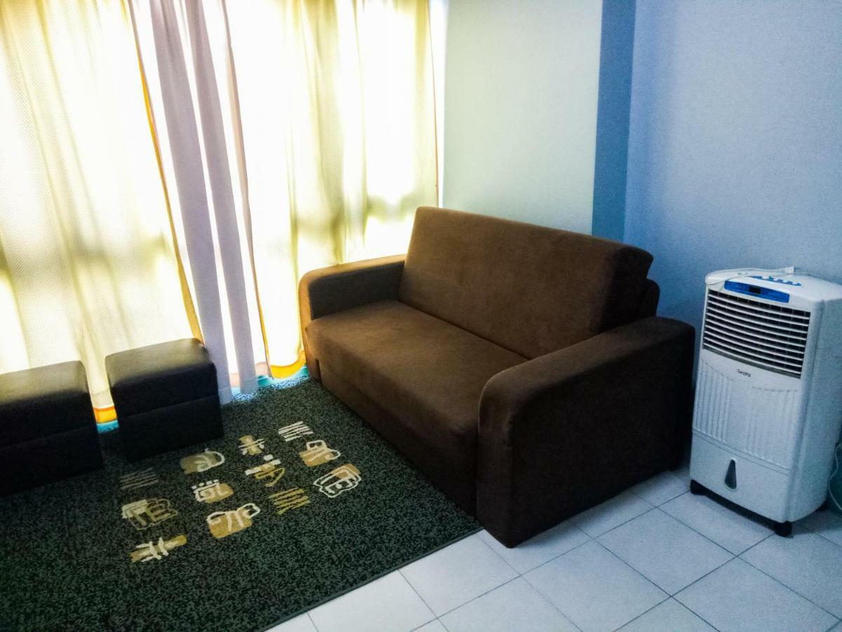 Forbes Area Bgc Taguig Manilaアパートメント エクステリア 写真