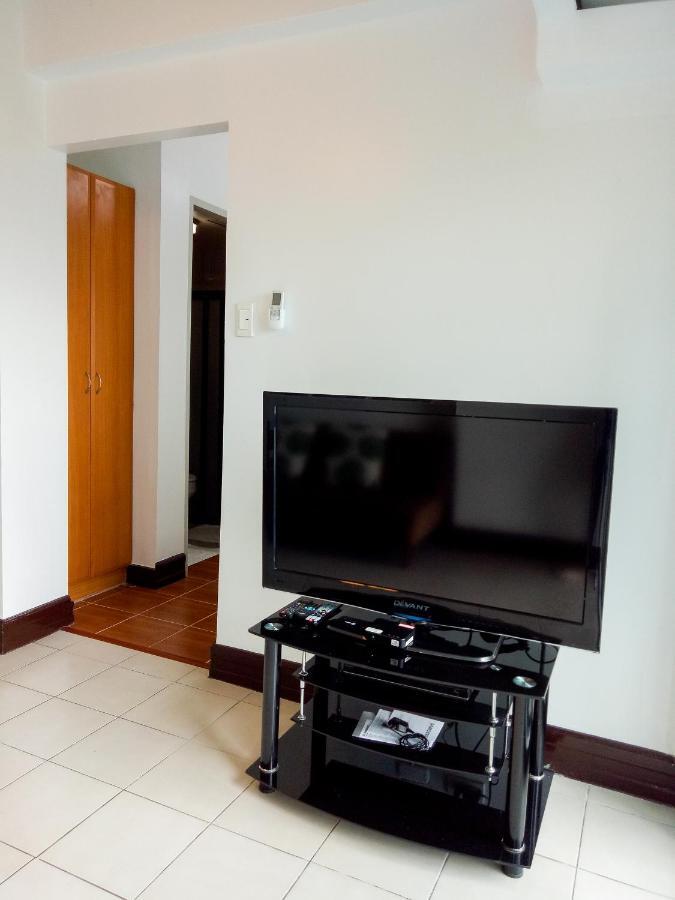 Forbes Area Bgc Taguig Manilaアパートメント エクステリア 写真
