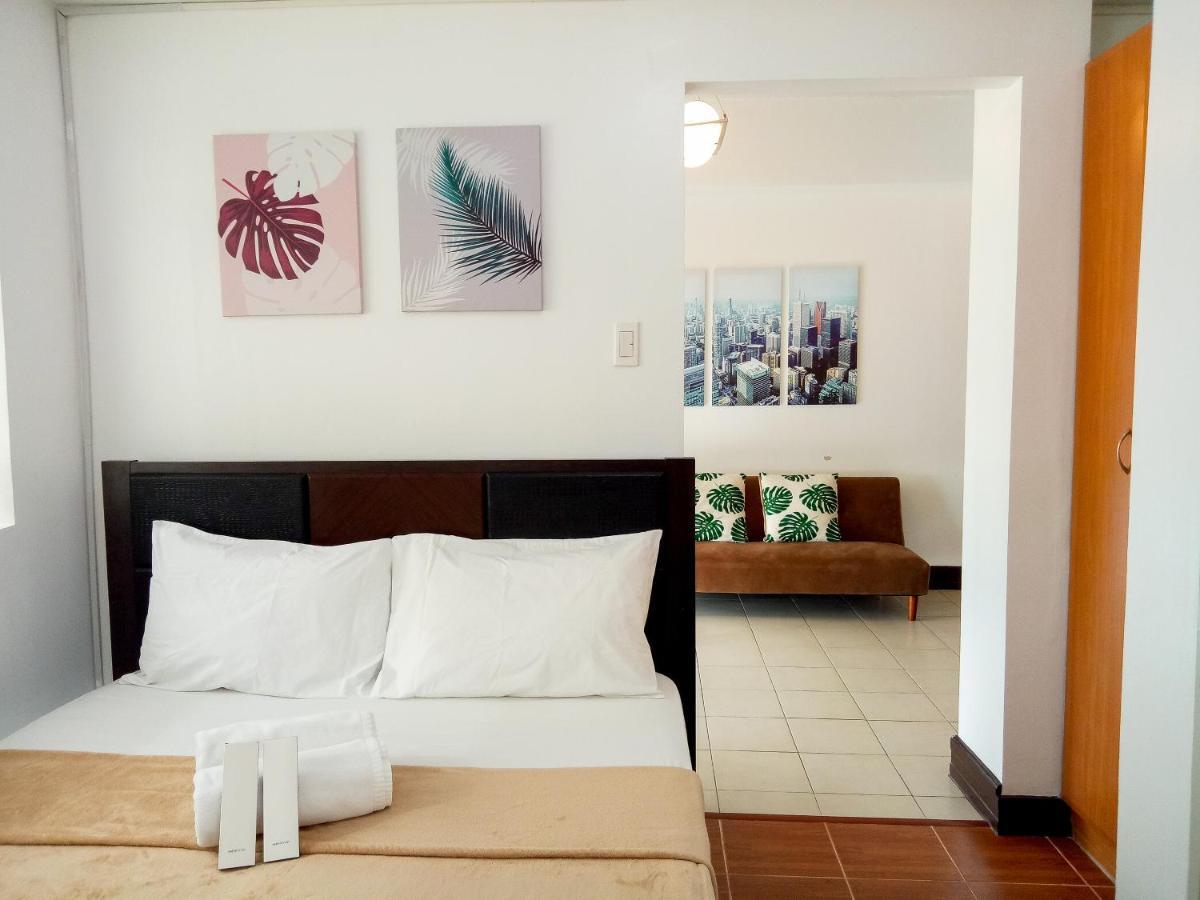 Forbes Area Bgc Taguig Manilaアパートメント エクステリア 写真